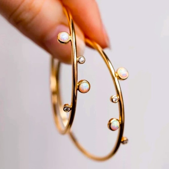 Jewelry - ⭐️ Gold Colored Pearlized Hoop Earrings ⭐️